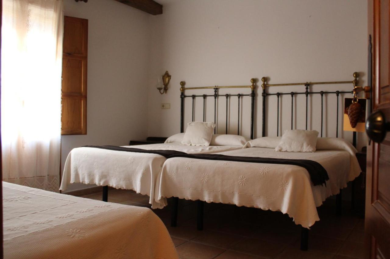 Hotel La Villa Requena Exterior photo